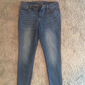 NWOT Arizona Skinny Jeans